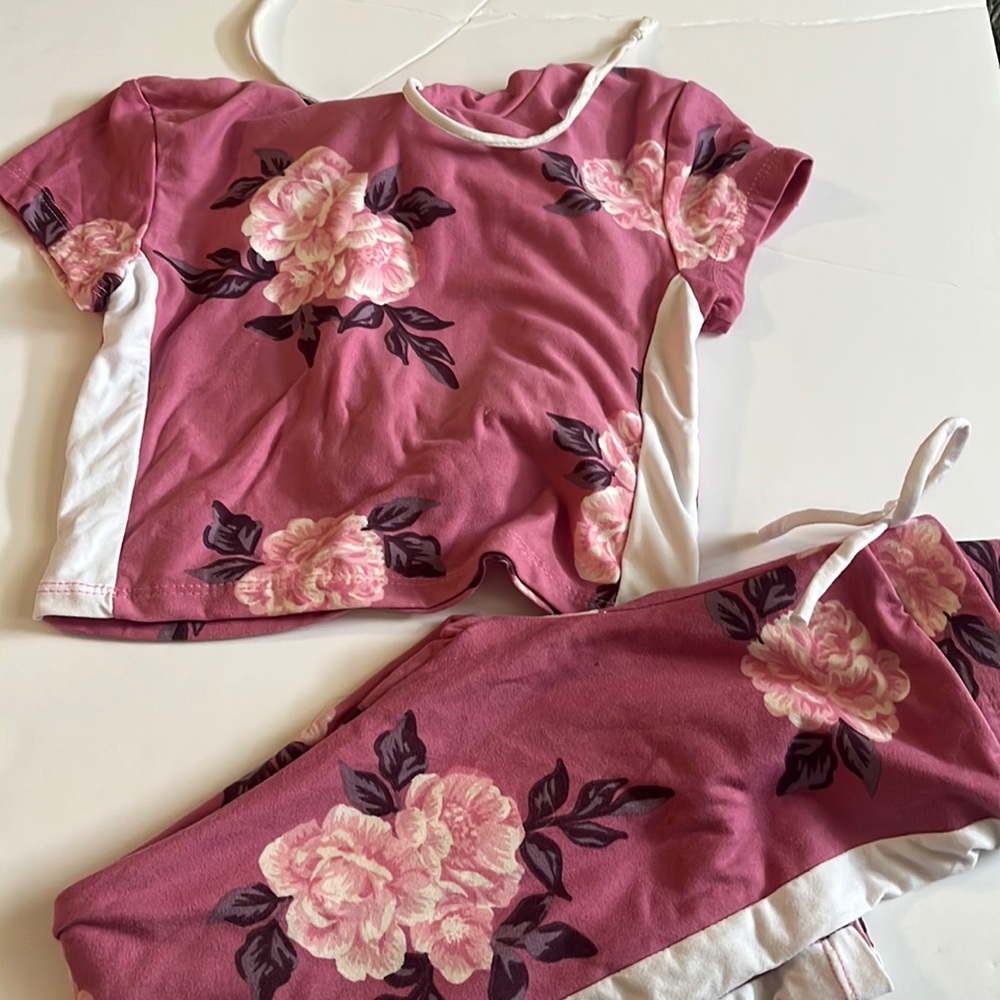 Toddler 4T outfit pants/shirt floral print